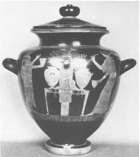 Vase de Lénéennes, attribué au groupe des Lénéennes, figure rouge, vers 460-440, Boston, Museum of Fine Arts 90-155, face A. Commentaire : Ce vase fait partie d’un ensemble de soixante-dix vases dits « de Lénéennes », et représente un masque de Dionysos. 